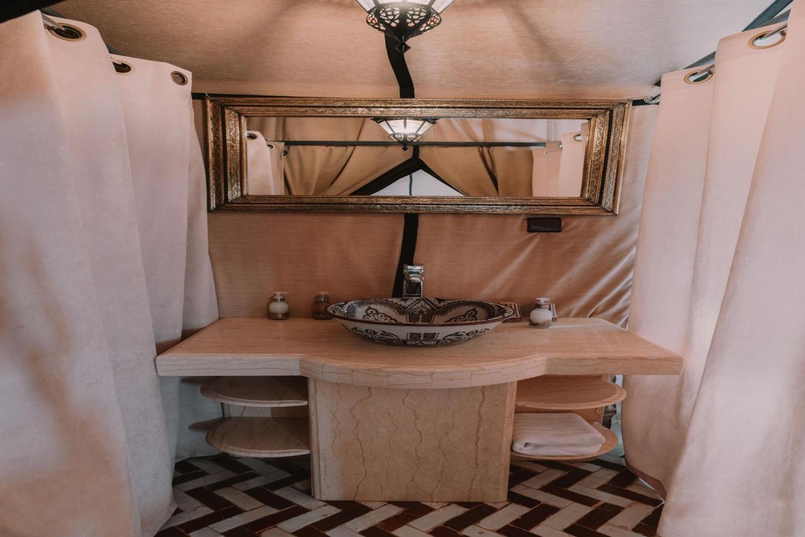 Starlit Camp Hotel Мерцуга Екстериор снимка