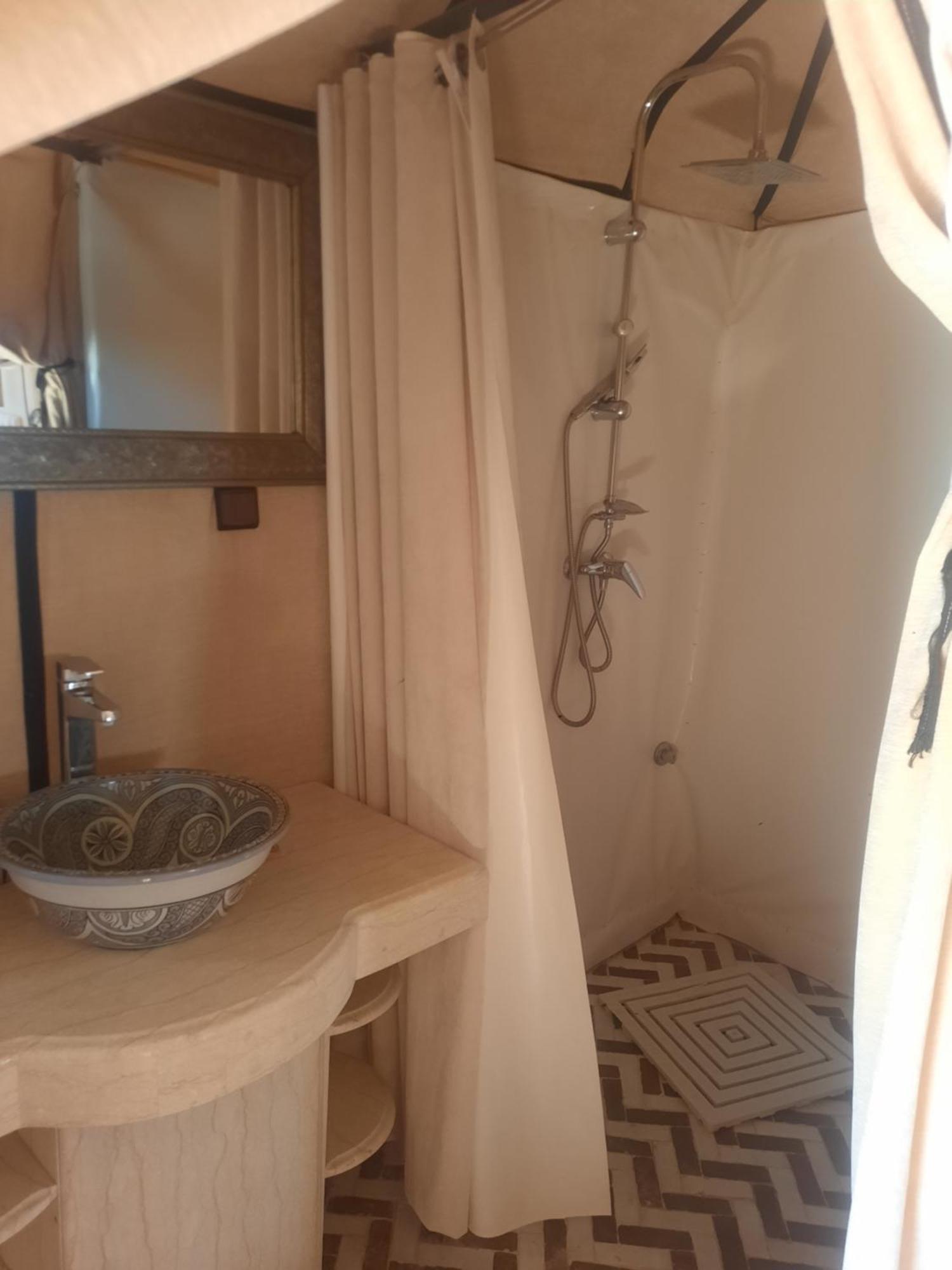 Starlit Camp Hotel Мерцуга Екстериор снимка