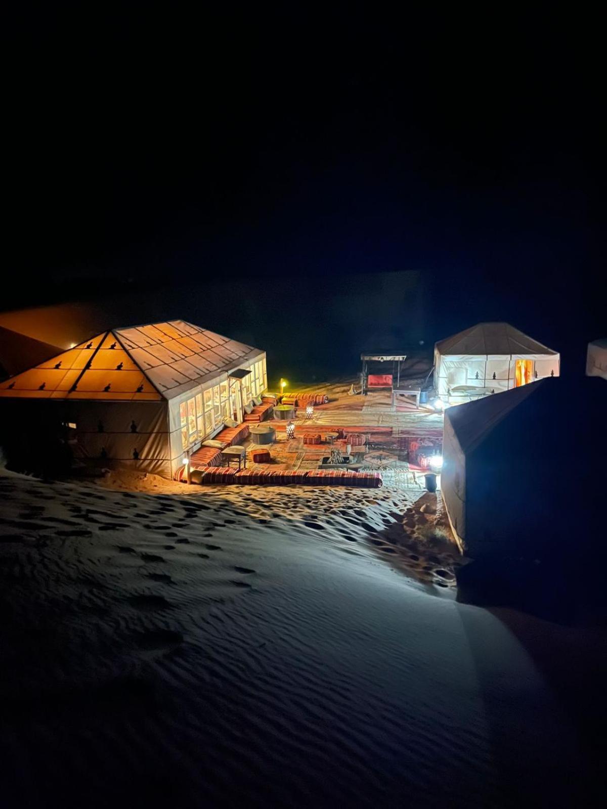 Starlit Camp Hotel Мерцуга Екстериор снимка